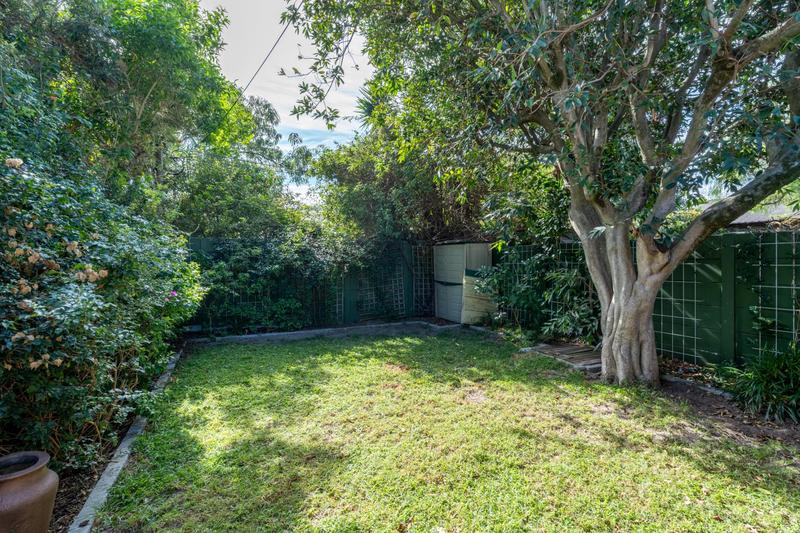 2 Bedroom Property for Sale in Harfield Village Western Cape